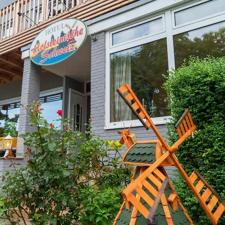 Hotel Holsteinische Schweiz 3*