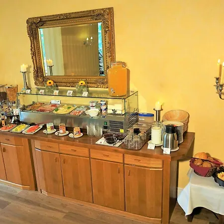 Holsteinische Schweiz Hotel 3*